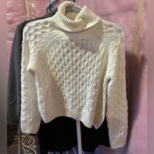Laundry By Shelli Segal Cream Cowl Neck Sweater